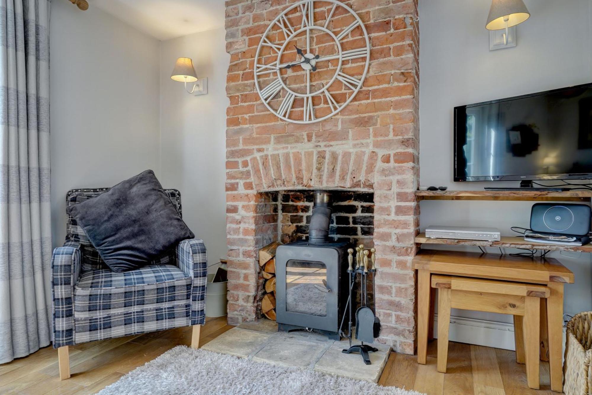 April Cottage By Winterton Cottages Exterior photo